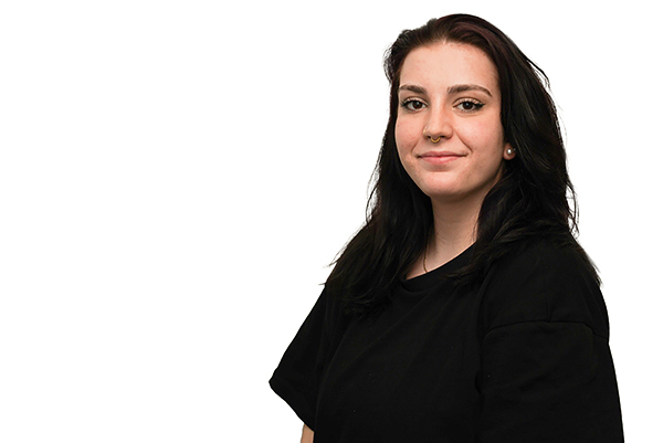 Chiara_Bürki_ohne_logo_klein.jpg Chiara_Bürki_ohne_logo_klein.jpg